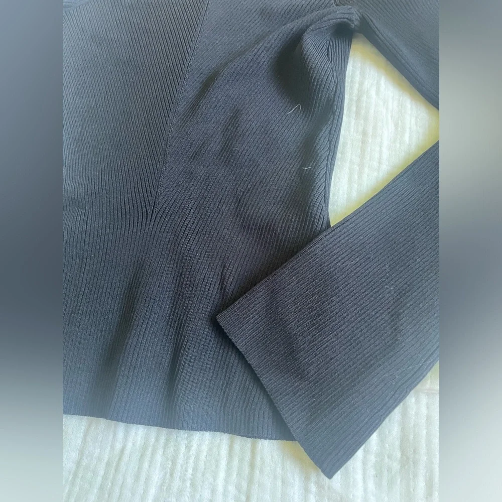 Maje cut out black sweater - Picture 4 of 7